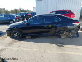 2018 Toyota Camry LE with VIN 4T1B11HK0JU667187, listed as a IAAI auction lot 41816582 with 119,692 mi miles. Bid and sale history available at carsss.com. Image 15.