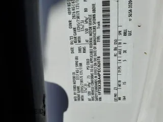 2023 Ford F-350 z VIN 1FT8X3BA4PEC82078, wystawiony jako Copart lot #46542345 z przebiegiem Nie podano mil oraz Szkoda całkowita • Salvage title. Historia ofert i sprzedaży dostępna na DreamBid. Obrazek 12.