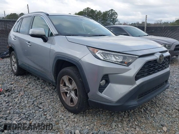 2019 Toyota RAV4 XLE with VIN JTMW1RFV6KD009277, listed as a IAAI auction lot 41678576 with 51,833 mi miles. Bid and sale history available at carsss.com. Image 1.