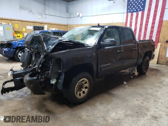 2011 Chevrolet Silverado 1500 LT with VIN 3GCPKSE38BG336386, listed as a Copart auction lot 80490004 with 118,978 mi miles and Clean Title. Bid and sale history available at carsss.com. Image 1.