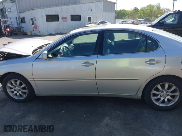 2003 Lexus ES 300 with VIN JTHBF30G330104586, listed as a IAAI auction lot 42025818 with 265,756 mi miles and . Bid and sale history available at DreamBid. Image 14.