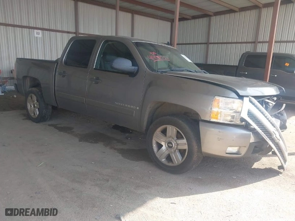 2007 Chevrolet Silverado 1500 LTZ with VIN 2GCEC13J271629085, listed as a IAAI auction lot 41911557 with 275,115 mi miles. Bid and sale history available at carsss.com. Image 1.