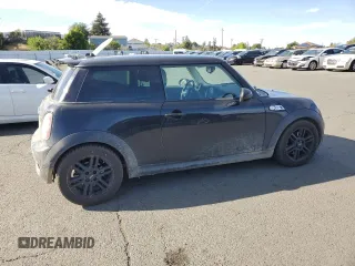 2012 MINI Hardtop S with VIN WMWSV3C54CT386098, listed as a Copart auction lot 52742075 with 119,432 mi miles and Salvage Title. Bid and sale history available at DreamBid. Image 3.