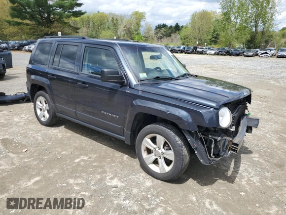 2015 Jeep Patriot Latitude with VIN 1C4NJRFB4FD339944, listed as a Copart auction lot 55664735 with 84,017 mi miles and Clean title. Bid and sale history available at DreamBid. Image 4.