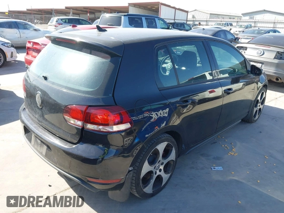 2010 Volkswagen GTI z VIN WVWHV7AJ0AW394540, wystawiony jako IAAI lot #41731507 z przebiegiem 95 816 mil mil oraz . Historia ofert i sprzedaży dostępna na DreamBid. Obrazek 4.