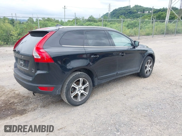 2013 Volvo XC60 T6 with VIN YV4902DZ2D2405330, listed as a IAAI auction lot 42761237 with 125,682 mi miles and . Bid and sale history available at DreamBid. Image 4.