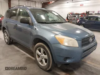 2008 Toyota RAV4 с VIN JTMBD33V285153788, выставлен на аукционе IAAI как лот 42431206 с пробегом 260 467 миль миль и . История ставок и продаж доступна на DreamBid. Изображение 1.