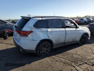 2018 Mitsubishi Outlander ES with VIN JA4AZ3A33JZ064156, listed as a Copart auction lot 55072645 with Not provided miles and Non repairable. Bid and sale history available at DreamBid. Image 3.