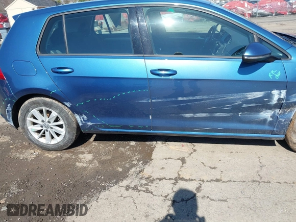 2016 Volkswagen Golf TSI S z VIN 3VW217AUXGM046505, wystawiony jako IAAI lot #41793487 z przebiegiem 53 001 mil mil oraz . Historia ofert i sprzedaży dostępna na DreamBid. Obrazek 18.