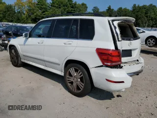 2014 Mercedes-Benz GLK 350 with VIN WDCGG8JB2EG324777, listed as a Copart auction lot 71431924 with 68,595 mi miles and Clean Title. Bid and sale history available at DreamBid. Image 2.