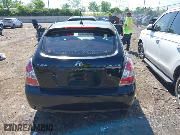 2009 Hyundai Accent GS with VIN KMHCM36CX9U135525, listed as a IAAI auction lot 42231137 with 142,118 mi miles and . Bid and sale history available at DreamBid. Image 16.