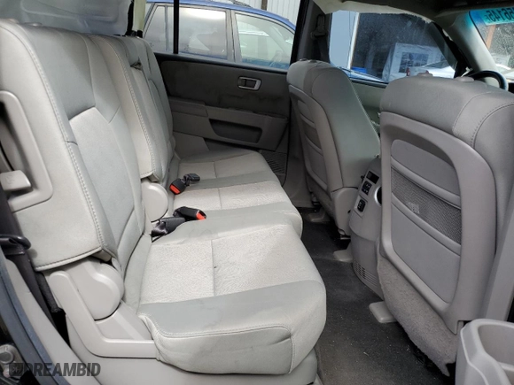 2011 Honda Pilot LX with VIN 5FNYF4H25BB090412, listed as a Copart auction lot 49456145 with 0 mi miles and Non Repairable. Bid and sale history available at carsss.com. Image 12.