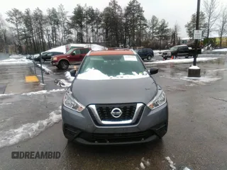 2019 Nissan Kicks SV z VIN 3N1CP5CU3KL543159, wystawiony jako IAAI lot #41485737 z przebiegiem 93 656 mil mil oraz . Historia ofert i sprzedaży dostępna na DreamBid. Obrazek 12.