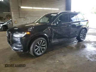 2017 Volvo XC90 Momentum with VIN YV4A22PK6H1185398, listed as a Copart auction lot 62480195 with 59,605 mi miles and Salvage title. Bid and sale history available at DreamBid. Image 1.