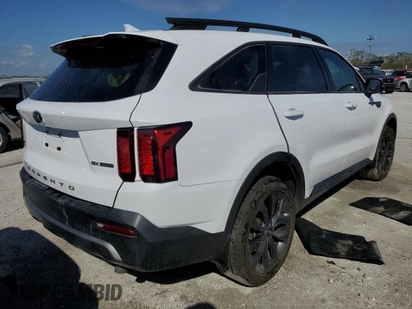 2021 Kia Sorento EX with VIN 5XYRHDLF4MG071340, listed as a Copart auction lot 75866114 with 75,471 mi miles and Non Repairable. Bid and sale history available at carsss.com. Image 3.