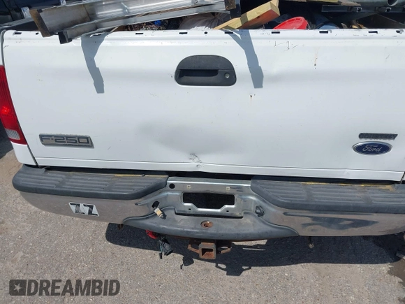 2007 Ford F-250 XL with VIN 1FTSW20P57EB51834, listed as a IAAI auction lot 42058819 with 258,989 mi miles and . Bid and sale history available at DreamBid. Image 18.