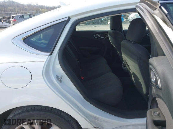 2016 Chrysler 200 Limited with VIN 1C3CCCAB1GN122910, listed as a IAAI auction lot 41836657 with 109,182 mi miles. Bid and sale history available at carsss.com. Image 8.