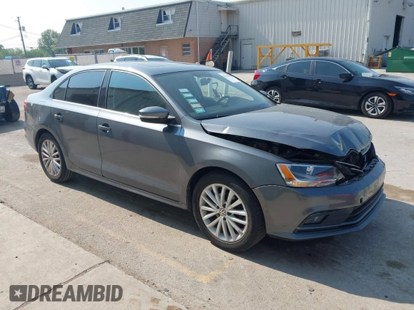 2015 Volkswagen Jetta SE with VIN 3VWD07AJ2FM310154, listed as a IAAI auction lot 42456136 with 96,979 mi miles and . Bid and sale history available at DreamBid. Image 1.