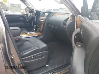 2014 Infiniti QX80 z VIN JN8AZ2NF0E9554505, wystawiony jako IAAI lot #41528486 z przebiegiem 146 311 mil mil oraz . Historia ofert i sprzedaży dostępna na DreamBid. Obrazek 5.