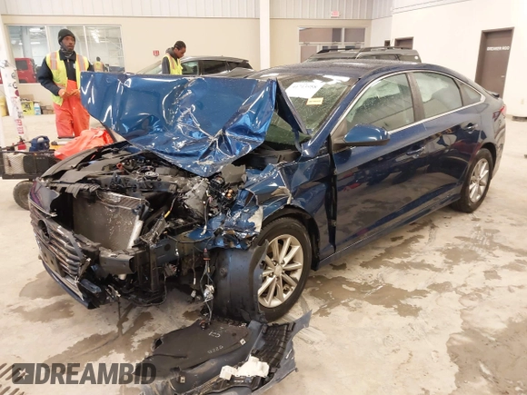 2019 Hyundai Sonata SE with VIN 5NPE24AF7KH803260, listed as a IAAI auction lot 41713958 with Not Provided miles and . Bid and sale history available at carsss.com. Image 21.