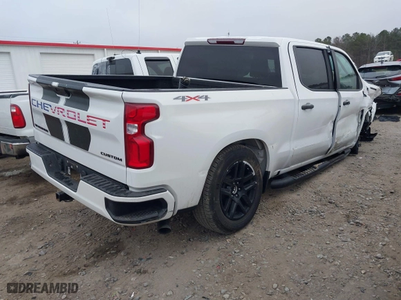 2021 Chevrolet Silverado 1500 Custom with VIN 1GCPYBEKXMZ292481, listed as a IAAI auction lot 41515067 with 70,230 mi miles. Bid and sale history available at carsss.com. Image 4.
