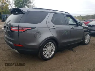 2018 Land Rover Discovery HSE Luxury with VIN SALRT2RV4JA053989, listed as a Copart auction lot 72985824 with 64,777 mi miles and Salvage Title. Bid and sale history available at carsss.com. Image 3.