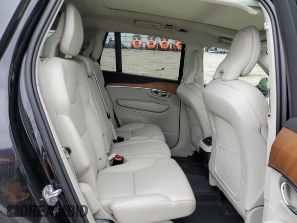 2022 Volvo XC90 Momentum с VIN YV4A22PK2N1862569, выставлен на аукционе Copart как лот 58029285 с пробегом 24 873 миль миль и Списание • Salvage title. История ставок и продаж доступна на DreamBid. Изображение 11.