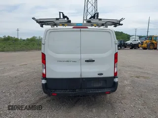 2019 Ford Transit z VIN 1FTYR1YG3KKB67475, wystawiony jako IAAI lot #42293822 z przebiegiem 125 529 mil mil oraz . Historia ofert i sprzedaży dostępna na DreamBid. Obrazek 15.