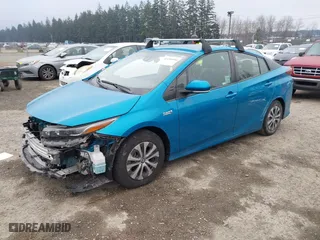 2022 Toyota Prius Prime LE with VIN JTDKAMFP6N3198591, listed as a IAAI auction lot 41290910 with NaN miles. Bid and sale history available at carsss.com. Image 19.