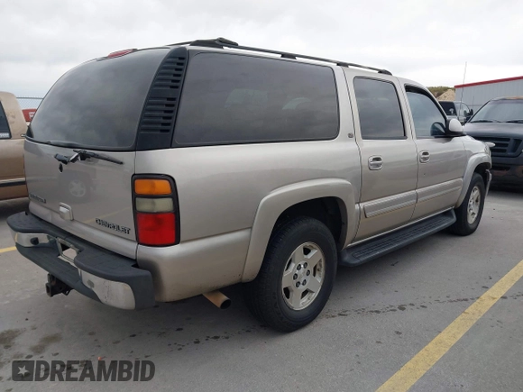 2004 Chevrolet Suburban LT with VIN 1GNEC16Z94J240907, listed as a IAAI auction lot 41331786 with 148,246 mi miles. Bid and sale history available at carsss.com. Image 4.