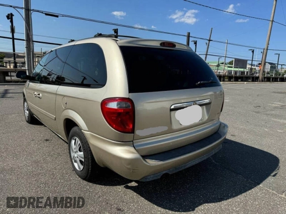 2005 Chrysler Town & Country LX with VIN 2C8GP44R15R541631, listed as a Copart auction lot 49867275 with 149,439 mi miles and Clean Title. Bid and sale history available at carsss.com. Image 3.