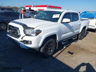 2020 Toyota Tacoma 2WD SR5 with VIN 5TFAZ5CN1LX094013, listed as a IAAI auction lot 41005706 with 40,694 mi miles. Bid and sale history available at carsss.com. Image 17.