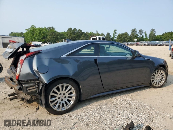 2011 Cadillac CTS Premium z VIN 1G6DP1ED4B0149225, wystawiony jako Copart lot #59073055 z przebiegiem 258 903 mil mil oraz Szkoda całkowita • Salvage title. Historia ofert i sprzedaży dostępna na DreamBid. Obrazek 3.
