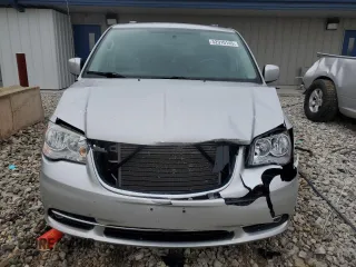 2012 Chrysler Town & Country Touring-L with VIN 2C4RC1CGXCR323172, listed as a Copart auction lot 52910145 with 159,447 mi miles and Clean Title. Bid and sale history available at carsss.com. Image 5.