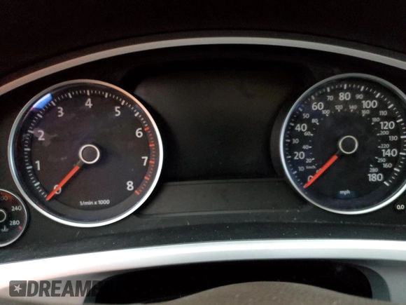 2013 Volkswagen Touareg Lux with VIN WVGEF9BP5DD000427, listed as a Copart auction lot 82340364 with Not Provided miles and Salvage Title. Bid and sale history available at DreamBid. Image 9.