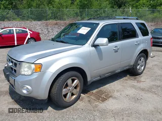 2011 Ford Escape Limited with VIN 1FMCU9EG4BKB00942, listed as a IAAI auction lot 42470733 with 247,461 mi miles and . Bid and sale history available at DreamBid. Image 17.