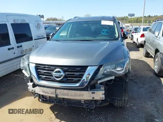 2017 Nissan Pathfinder SV with VIN 5N1DR2MM2HC613081, listed as a IAAI auction lot 41979227 with 137,371 mi miles. Bid and sale history available at carsss.com. Image 6.