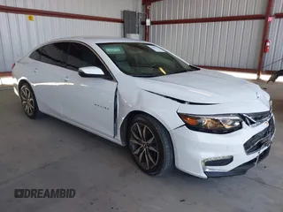2018 Chevrolet Malibu LT z VIN 1G1ZD5STXJF293719, wystawiony jako IAAI lot #42382941 z przebiegiem 83 542 mil mil oraz . Historia ofert i sprzedaży dostępna na DreamBid. Obrazek 1.