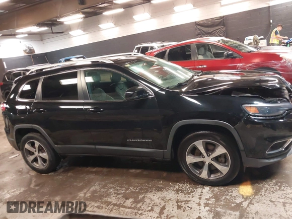 2020 Jeep Cherokee Limited z VIN 1C4PJMDN8LD534207, wystawiony jako IAAI lot #42457820 z przebiegiem 57 215 mil mil oraz . Historia ofert i sprzedaży dostępna na DreamBid. Obrazek 13.