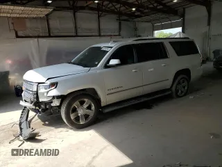 2017 Chevrolet Suburban LT z VIN 1GNSKHKC4HR142925, wystawiony jako Copart lot #56846845 z przebiegiem 136 810 mil mil oraz Szkoda całkowita • Salvage title. Historia ofert i sprzedaży dostępna na DreamBid. Obrazek 1.