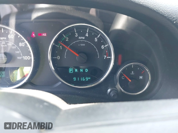 2018 Jeep Wrangler JK Unlimited Sport S with VIN 1C4BJWDG9JL816592, listed as a IAAI auction lot 42187279 with 91,169 mi miles. Bid and sale history available at carsss.com. Image 15.