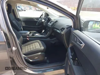 2018 Ford Edge SEL with VIN 2FMPK4J88JBB90758, listed as a IAAI auction lot 41803287 with 122,881 mi miles. Bid and sale history available at carsss.com. Image 5.
