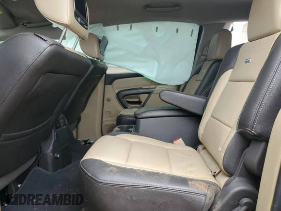 2015 Nissan Armada Platinum z VIN 5N1BA0NE6FN623527, wystawiony jako Copart lot #43061735 z przebiegiem 104 518 mil mil oraz Szkoda całkowita • Salvage title. Historia ofert i sprzedaży dostępna na DreamBid. Obrazek 11.