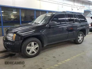 2006 Chevrolet TrailBlazer LT with VIN 1GNET13MX62298806, listed as a Copart auction lot 45224135 with 121,477 mi miles and Salvage Title. Bid and sale history available at carsss.com. Image 1.