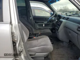 1998 Honda CR-V EX with VIN JHLRD1861WC031682, listed as a Copart auction lot 81453284 with 255,149 mi miles and Non Repairable. Bid and sale history available at carsss.com. Image 7.