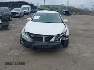 2018 Nissan Altima SR with VIN 1N4AL3AP3JC247169, listed as a IAAI auction lot 41735998 with 98,722 mi miles and . Bid and sale history available at carsss.com. Image 13.