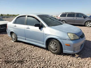 2006 Suzuki Aerio Premium z VIN JS2RA62S665301623, wystawiony jako Copart lot #77708054 z przebiegiem 189 464 mil mil oraz Szkoda całkowita • Salvage title. Historia ofert i sprzedaży dostępna na DreamBid. Obrazek 4.