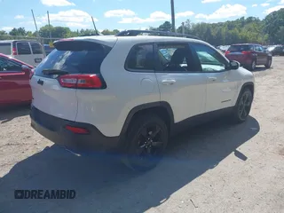 2016 Jeep Cherokee Limited z VIN 1C4PJMDS9GW322111, wystawiony jako IAAI lot #40308259 z przebiegiem 207 494 mil mil oraz . Historia ofert i sprzedaży dostępna na DreamBid. Obrazek 4.