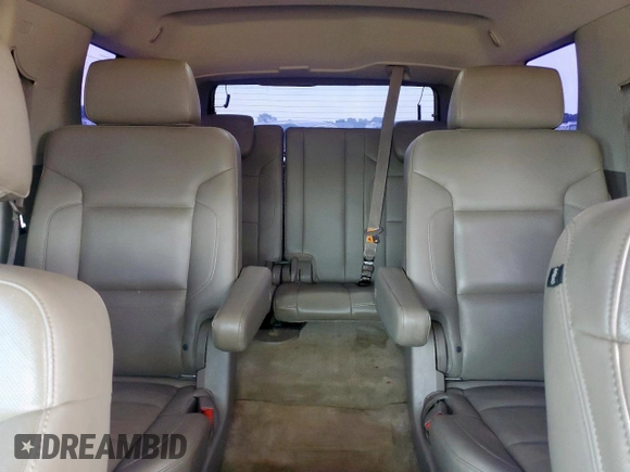 2015 Chevrolet Tahoe LTZ z VIN 1GNSCCKC8FR102859, wystawiony jako Copart lot #56755555 z przebiegiem 167 191 mil mil oraz Czysty tytuł • Clean title. Historia ofert i sprzedaży dostępna na DreamBid. Obrazek 10.