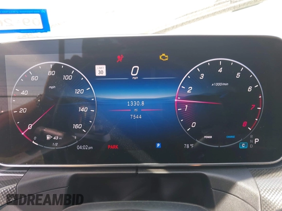 2024 Mercedes-Benz CLE 300 z VIN W1KMJ4HB6RF031846, wystawiony jako IAAI lot #42030676 z przebiegiem 7 544 mil mil oraz . Historia ofert i sprzedaży dostępna na DreamBid. Obrazek 7.